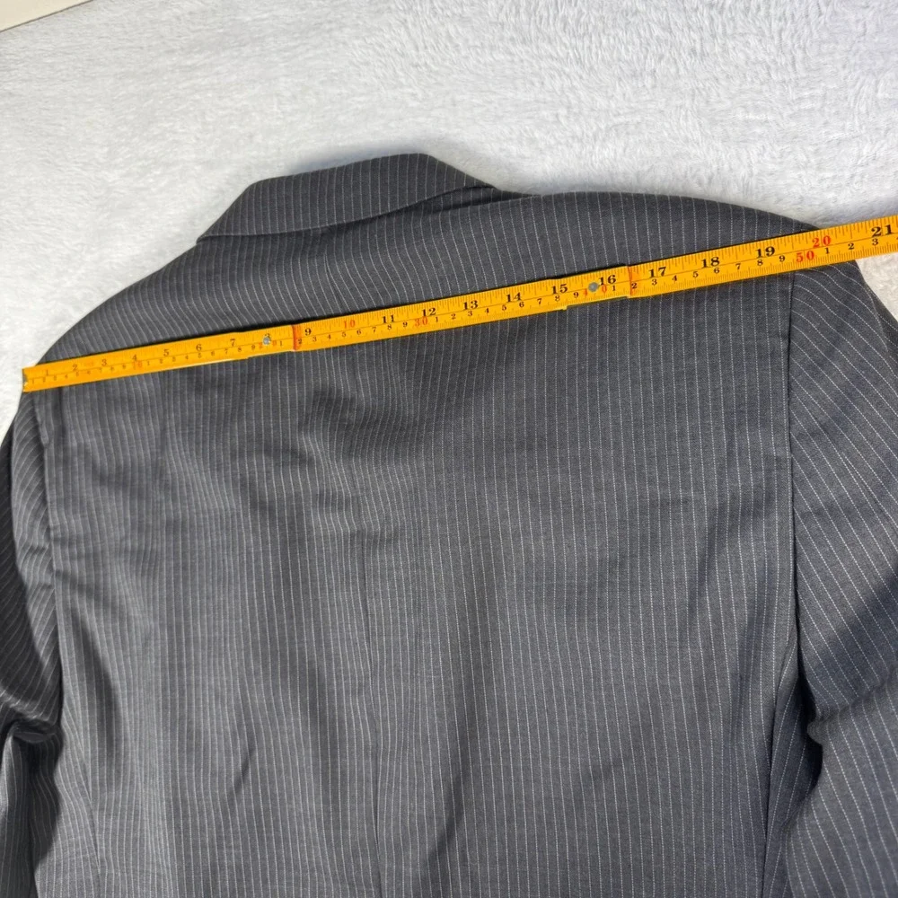 Tommy Hilfiger Blazer Mens‎ 44R Grey Pinstripe 100% Wool Two Button Suit Jacket